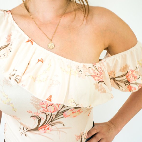 NWT Floral print asymmetrical trim bodysuit - Picture 4 of 5